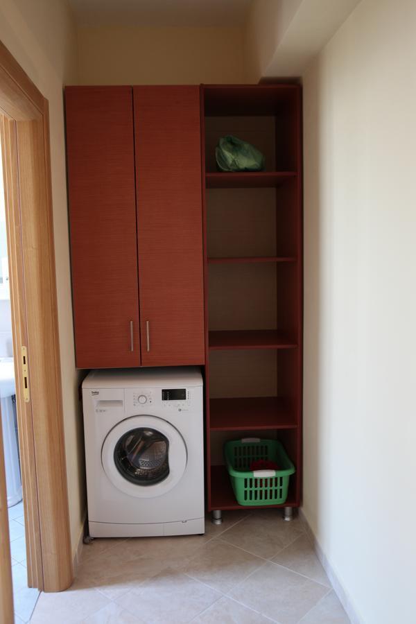 Bakija Apartments Sarandë Eksteriør billede