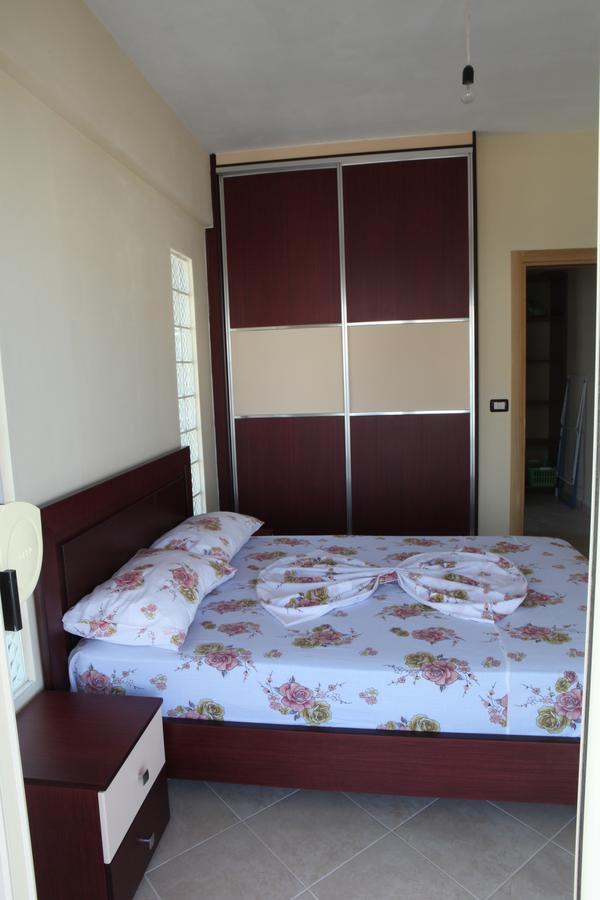 Bakija Apartments Sarandë Eksteriør billede
